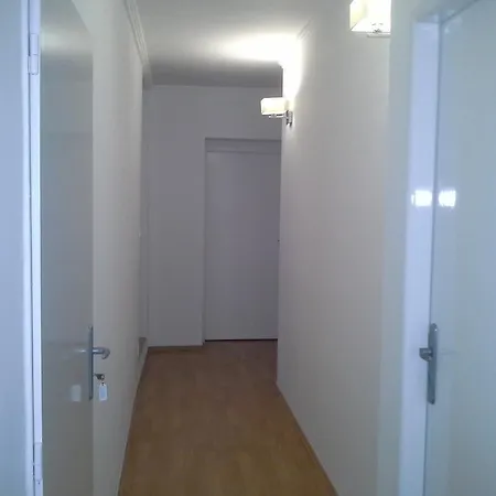 Vila Aura *