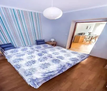 Vila Aura Apartment *